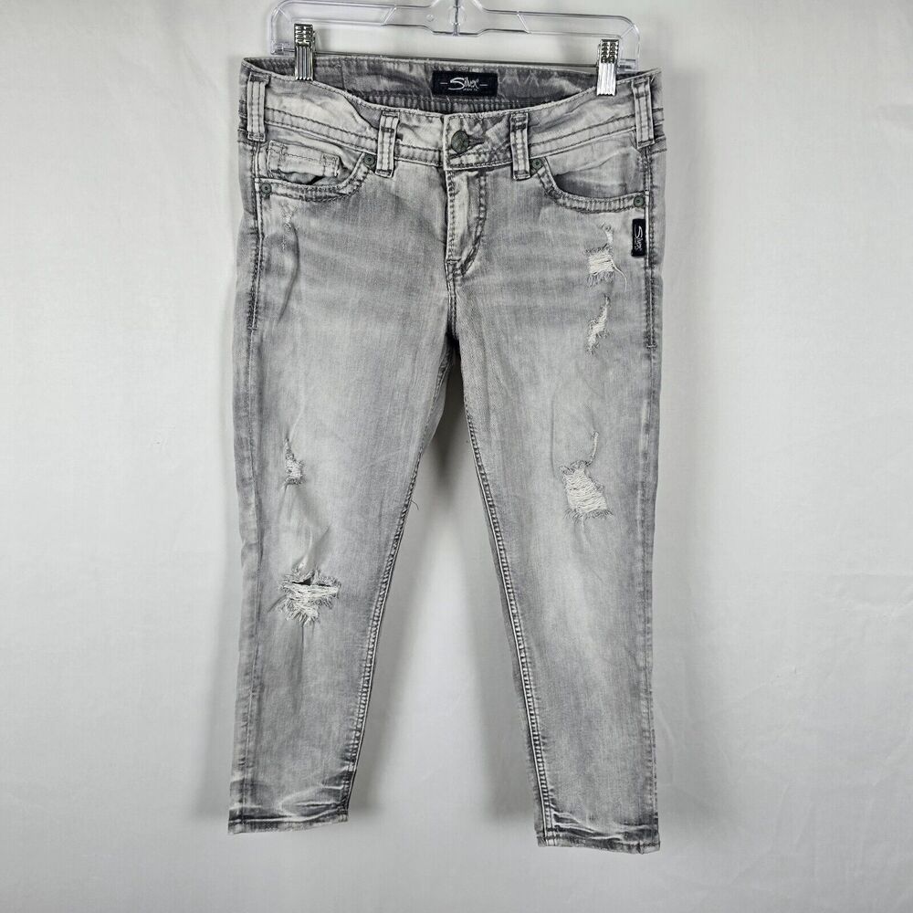 Silver Jeans Women's 28 Silver Gray Light Wash Elyse Skinny Crop Distressed